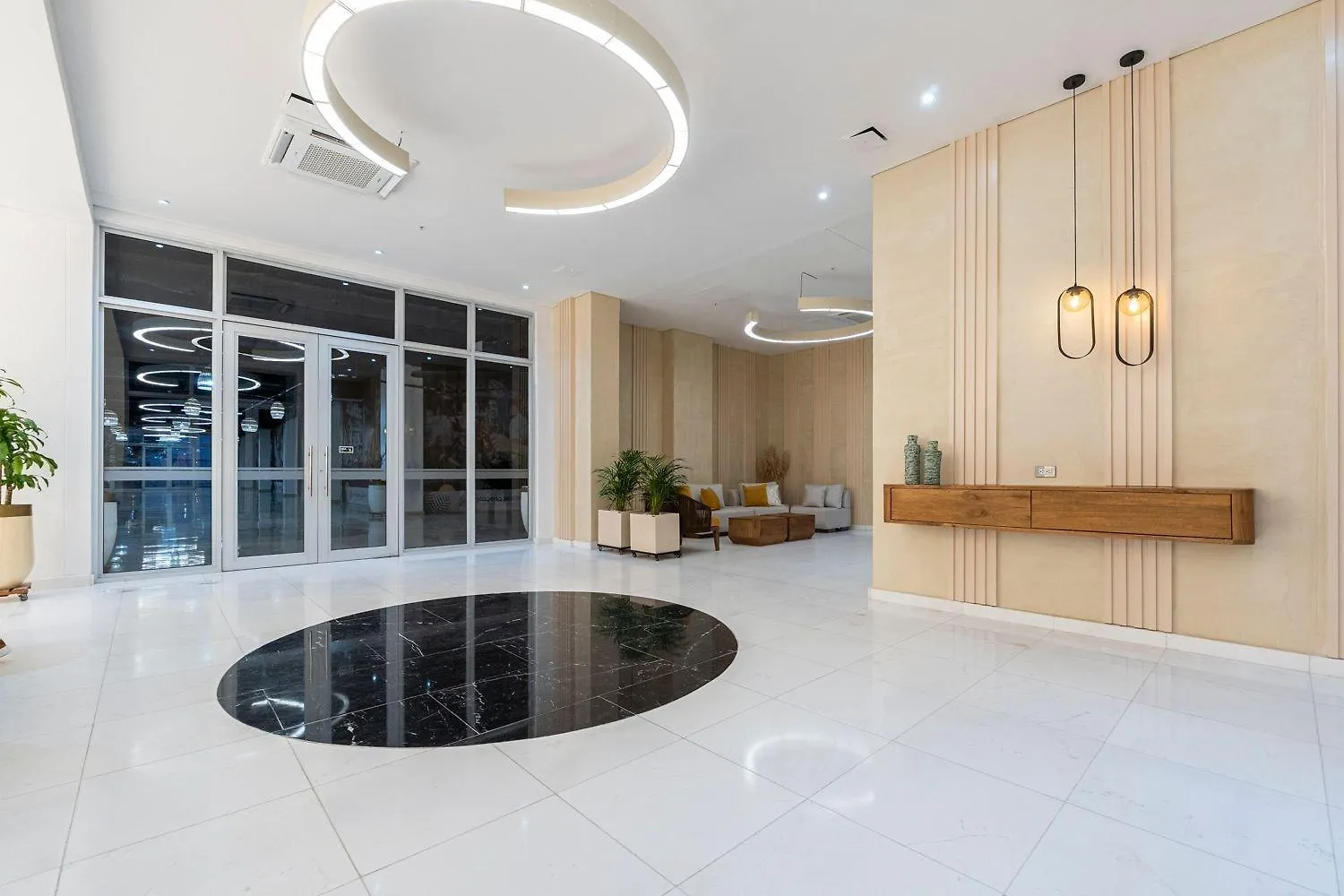 Cb1241 Crespo Suite Frente Aeropuerto Vista-Lago Cartagena Apartment